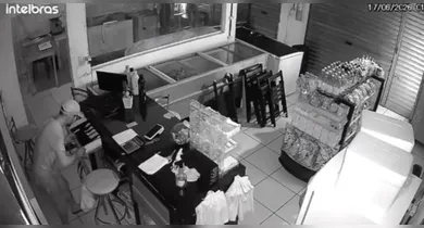 Imagem ilustrativa da notícia: Ladrão invade conveniência no Marajó e ação é filmada
