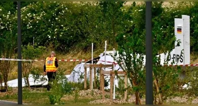 Imagem ilustrativa da notícia: Queda de avião de paraquedismo deixa 11 mortos na França