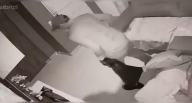 Imagem ilustrativa da notícia: Dupla invade casa e rouba joias avaliadas em R$ 40 mil no Pará