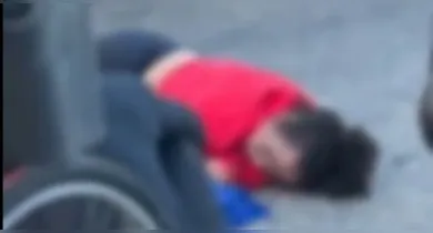 Imagem ilustrativa da notícia: Mulher morre em colisão entre moto e carreta na Mário Covas