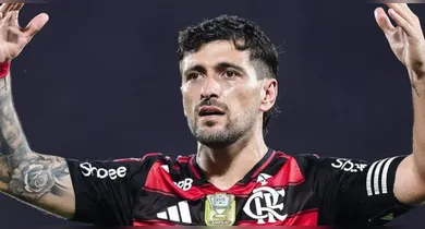 Imagem ilustrativa da notícia: Arrascaeta sente dores e pode ficar fora da Copa do Mundo