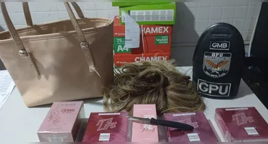 Imagem ilustrativa da notícia: Homem disfarçado com peruca loira e vestido é preso por roubo, em Belém