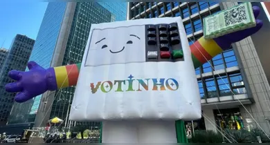 Imagem ilustrativa da notícia: Em São Paulo, 30ª Parada do Orgulho LGBT+ reforça importância do voto