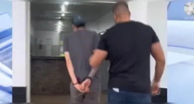 Imagem ilustrativa da notícia: Pará: homem ameaça ex-mulher, suja janela com sangue e acaba preso