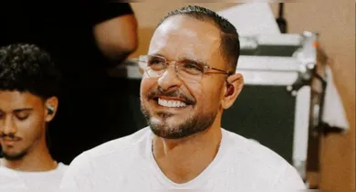 Imagem ilustrativa da notícia: Diogo Nogueira agradece apoio dos fãs após cancelar shows por problema na voz