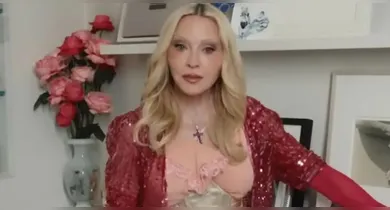 Imagem ilustrativa da notícia: Madonna exibe esculturas de "pênis brasileiros" que possui