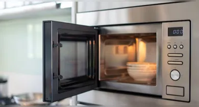 Imagem ilustrativa da notícia: Veja o que você faz de errado ao esquentar a comida