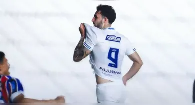 Imagem ilustrativa da notícia: Paysandu vence nos acréscimos com gol de Ítalo e assume a vice-liderança da Série C
