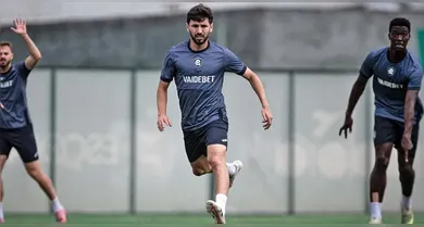 Imagem ilustrativa da notícia: Remo: Taliari evolui na recuperação e pode voltar contra o Athletico-PR