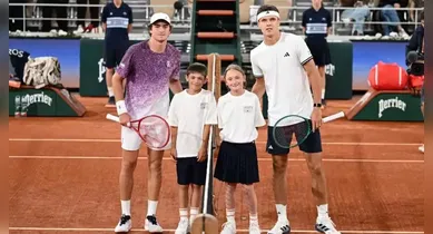 Imagem ilustrativa da notícia: João Fonseca cai para Mensik nas quartas de final em Roland Garros