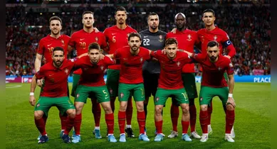 Imagem ilustrativa da notícia: Cristiano Ronaldo é convocado por Portugal para 6ª Copa e faz história