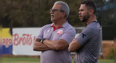 Imagem ilustrativa da notícia: Hélio dos Anjos desabafa contra as organizadas do Náutico: "marginais"