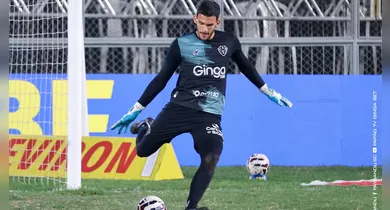 Imagem ilustrativa da notícia: Goleiro sofre pancada na cabeça e deverá ser desfalque no Paysandu