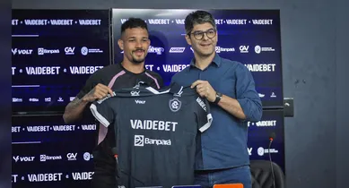 Imagem ilustrativa da notícia: Cartão e contrato tira Zé Ivaldo dos próximos jogos do Clube do Remo