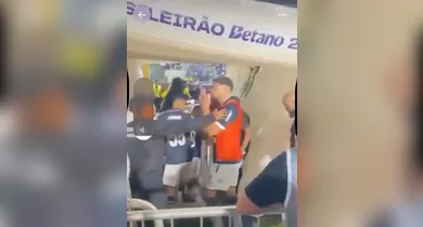 Imagem ilustrativa da notícia: Jogador do Remo faz gesto obsceno e clube reage com punição