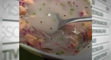 Imagem ilustrativa da notícia: Barata é flagrada passeando entre sushis em supermercado de Belém