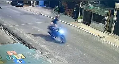 Imagem ilustrativa da notícia: Jovem fica em estado grave após tentar realizar manobra em motocicleta