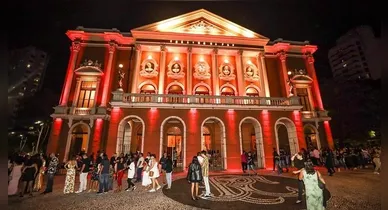 Imagem ilustrativa da notícia: Theatro da Paz oferece visitas guiadas abertas ao público em Belém