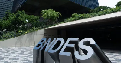 É aberto para lideranças de organizações sociais da periferia e atores do setor