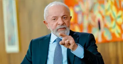 Lula afirma que não usará o cargo para proteger Lulinha e diz que o filho responderá à investigação da PF como qualquer cidadão