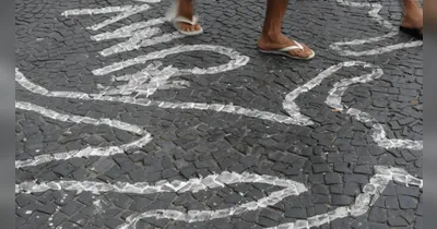 O Brasil registra queda nos homicídios, mas crimes digitais e violência contra mulheres aumentam. Entenda as novas dinâmicas da segurança pública.
