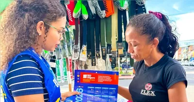 As equipes distribuíram brindes personalizados com informativos sobre os riscos da eletricidade.