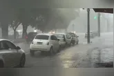 A consequência são tempestades mais intensas, com descarga elétrica e possibilidade de granizo.