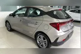 Saber quais modelos apresentam melhor aproveitamento do combustível pode ser um fator relevante tanto na escolha de um carro novo quanto na decisão diária sobre qual combustível utilizar.