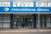 Saiba quais doenças agora permitem a solicitação do auxílio-doença do INSS sem carência. Entenda o processo e requisitos necessários.
