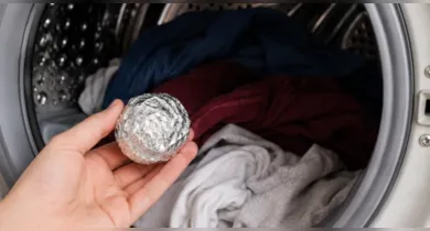 Imagem ilustrativa da notícia: Bola de papel-alumínio na máquina de lavar: para que serve e como usar