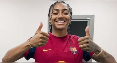 Imagem ilustrativa da notícia: Atacante Kerolin acerta com o Barcelona com valor recorde