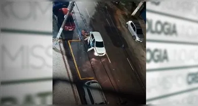 Imagem ilustrativa da notícia: Vídeo: Mulher é agredida no meio da rua no bairro do Umarizal em Belém