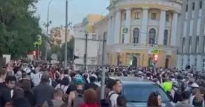 A Rússia afirma que a explosão em um restaurante italiano teve como objetivo intimidar cidadãos italianos que trabalham no país.