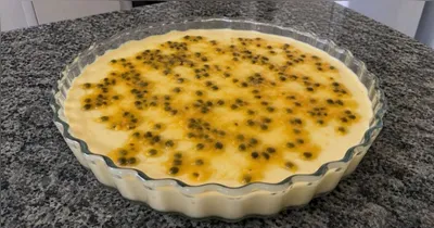 Nesta receita, o creme de leite e o leite em pó formam uma base encorpada, enquanto que o suco em pó traz o sabor marcante da fruta.