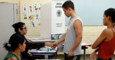 O eleitorado jovem brasileiro encolheu 22% entre 2010 e 2026, enquanto o Pará aparece entre os estados com maior proporção de eleitores de até 24 anos, com 16%.