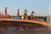 Naufrágio em Igarapé-Miri gera prejuízo de cerca de R$ 1 milhão; equipamentos culturais e gospel afundaram, mas não houve vítimas.