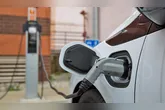 João de Deus Lobato, colunista do DOL, aponta os impactos do carregamento de carros elétricos no Brasil de forma simultânea.