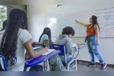 A expectativa do governo é que a iniciativa contribua para qualificar a formação docente e fortalecer a educação pública no país.
