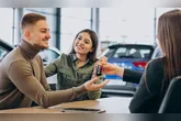 A transferência na hora da compra do carro usado poderá ser feito pelo celular
