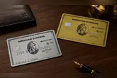 Os cartões foram encerrados pelo banco junto aos clientes