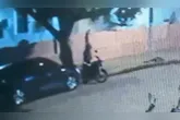 O suspeito aproveitou a ausência do proprietário e furtou a motocicleta