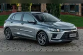 Chevrolet Onix e Onix Plus ganharam versões que funcionam exclusivamente com etanol.