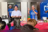 Oficinas de gastronomia do Círio Iluminado apresentam receitas paraenses e novas técnicas culinárias aos moradores das comunidades.