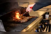 Uma das maneiras mais eficientes de reduzir os gastos no açougue sem abrir mão de uma carne macia é apostar em cortes menos conhecidos.