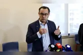 Durante a declaração, mencionou o slogan de sua campanha, “nem picanha, nem fuzil”, em referência às campanhas de Luiz Inácio Lula da Silva (PT) e Flávio Bolsonaro (PL).
