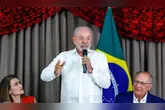 Segundo Lula, o dinheiro acumulado ao longo da formação poderá ajudar os recém-formados a dar os primeiros passos na carreira profissional