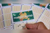 O valor acumulou após nenhum apostador acertar as seis dezenas do concurso 3.066, realizado no último sábado (3). Na ocasião, os números sorteados foram 04, 06, 09, 13, 28 e 48.