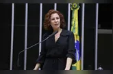 Imagem ilustrativa da notícia Zambelli condiciona volta ao Brasil à "anistia" e vitória de Flávio Bolsonaro