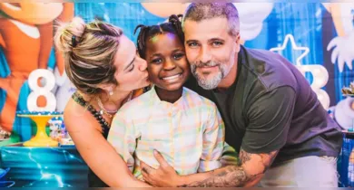 Imagem ilustrativa da notícia: Bless, filho de Giovanna Ewbank e Bruno Gagliasso, estreia em novela da Globo
