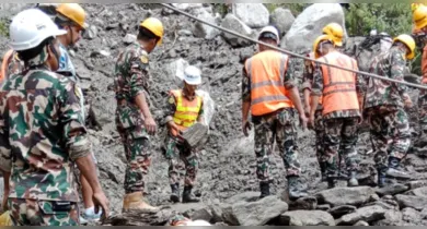 Imagem ilustrativa da notícia: Nepal encerra buscas por mais de 5 mil desaparecidos após enchente